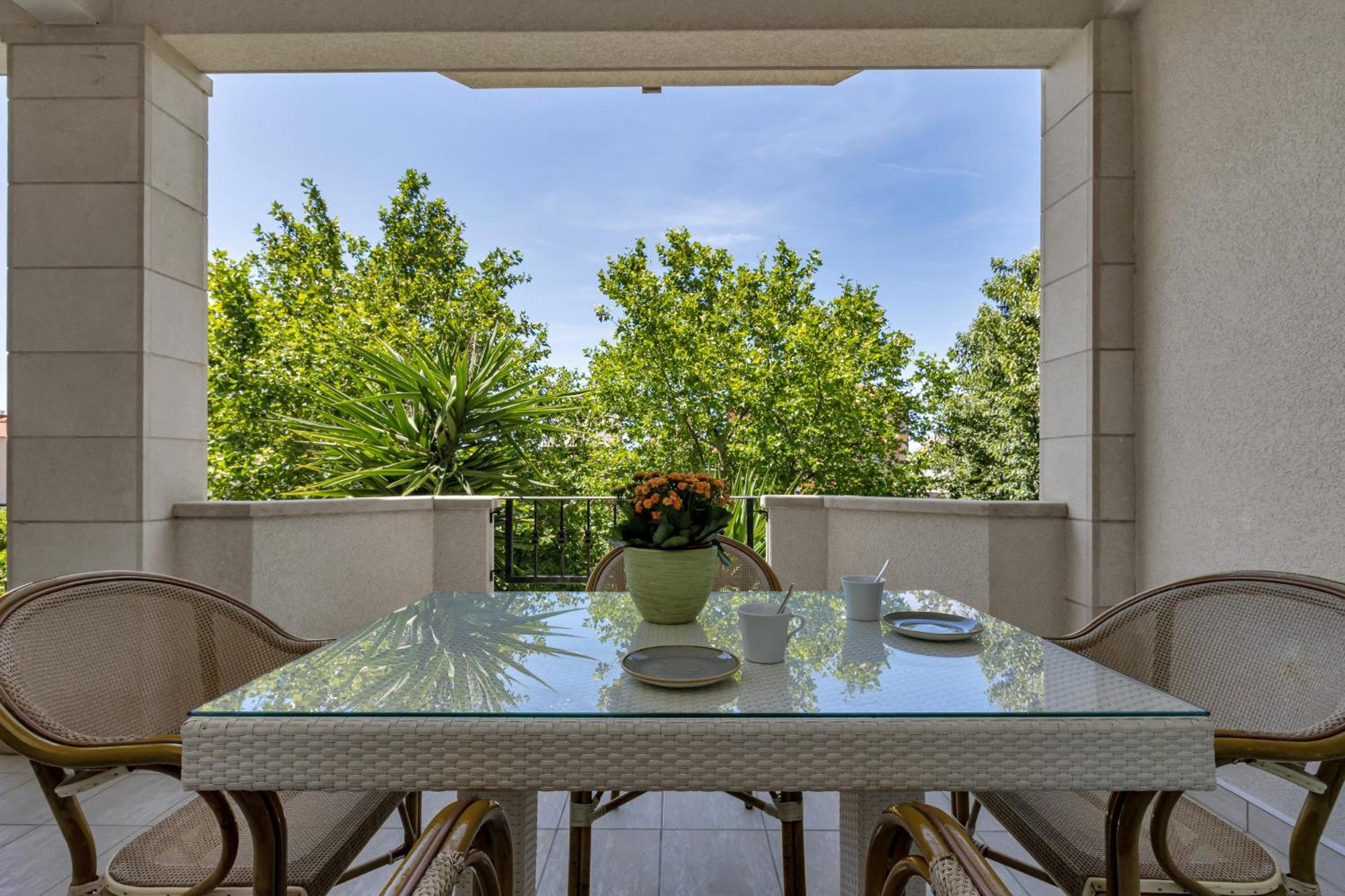 Apartments Villa Lili Tučepi المظهر الخارجي الصورة